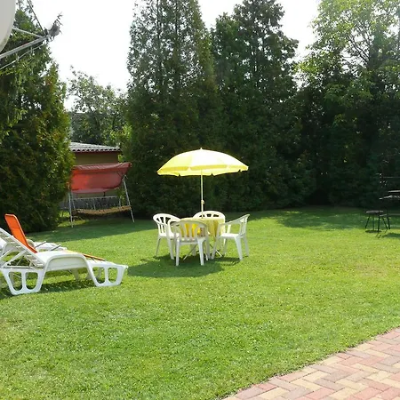 Holiday home Familia Nyaralo 3 Balatonmariafurdo