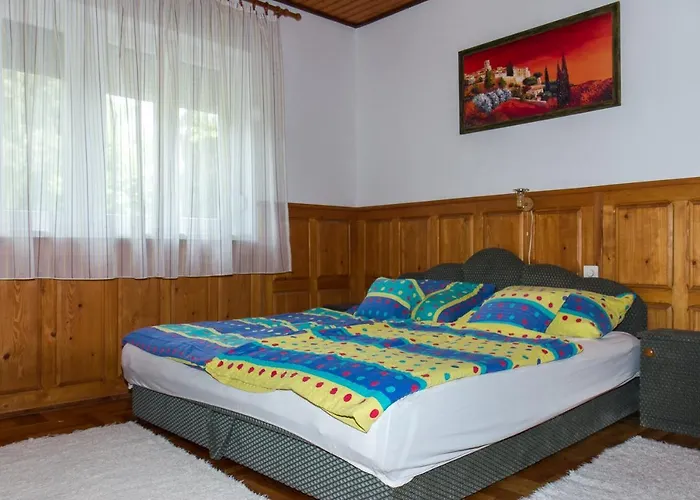 בית נופש Familia Nyaralo 3 Balatonmáriafürdő